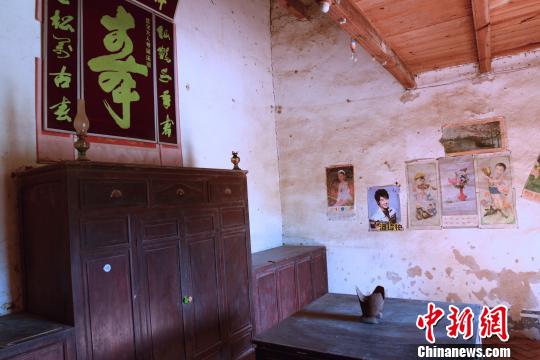 农博馆内的器具颇具时代特色,是由村民捐赠的。 邢翀 摄 农博馆内的器具颇具时代特色,是由村民捐赠的。 邢翀 摄