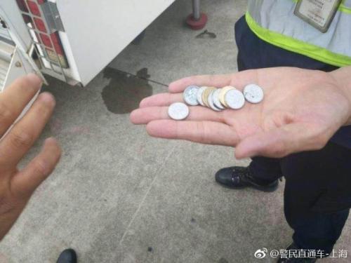 图片来源:上海市公安局官方微博。 图片来源:上海市公安局官方微博。
