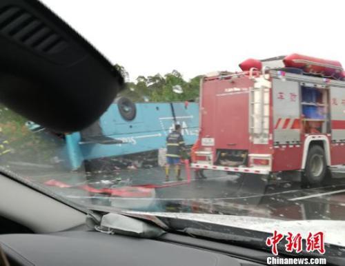 事发现场。目击者提供 事发现场。目击者提供